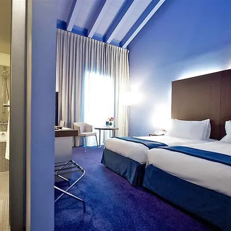 Mercure Centro Palazzo Dolci מלון
