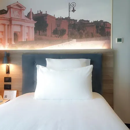 Mercure Centro Palazzo Dolci 4*